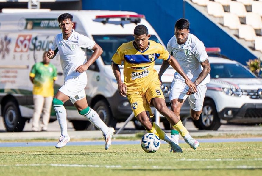 iape-e-eliminado-pelo-america-mg-na-copa-do-brasil-sub-203A-kaike-brilha-com-dois-gols-e-garante-vaga-na-final iape-e-eliminado-pelo-america-mg-na-copa-do-brasil-sub-203A-kaike-brilha-com-dois-gols-e-garante-vaga-na-final