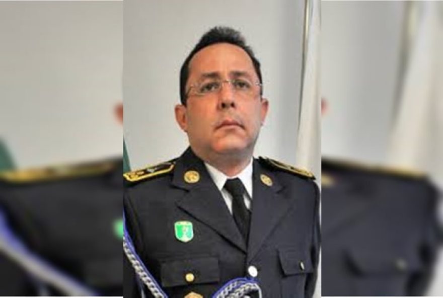 ibaneis-exonera-coronel-da-casa-militar-e-nomeia-novo-chefe-no-df3A-nelson-pires-assume-lideranca