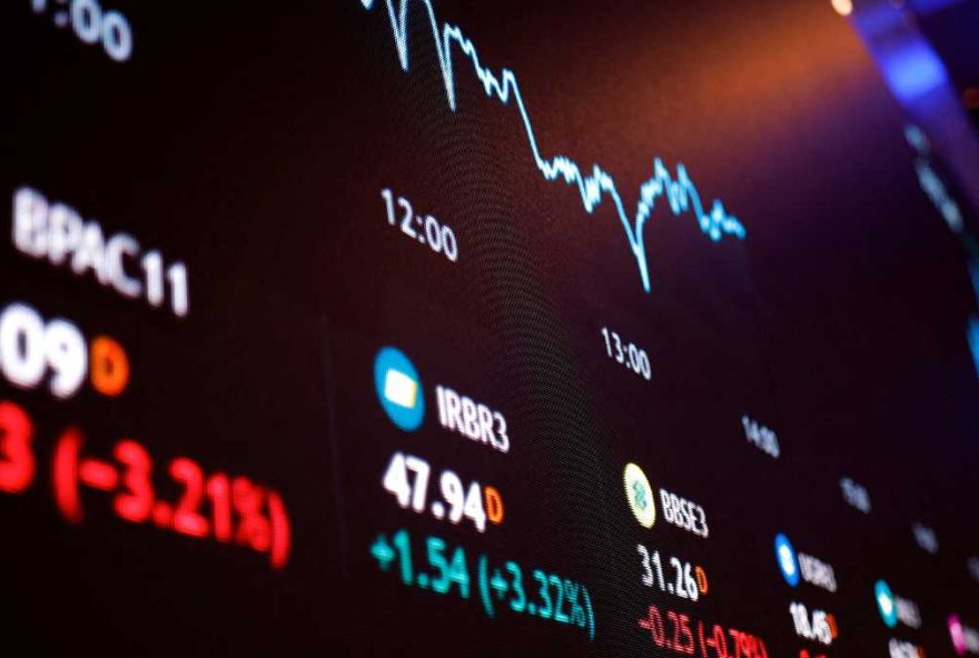 ibovespa-comeca-semana-mais-curta-de-olho-nas-projecoes-do-mercado
