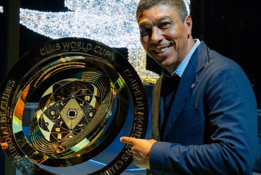 idolo-do-bayern2C-elber-ficara-22em-cima-do-muro22-nas-oitavas3A-22torcer-para-o-que-estiver-melhor22-flamenguista-divide-emocoes-no-mundial-de-clubes