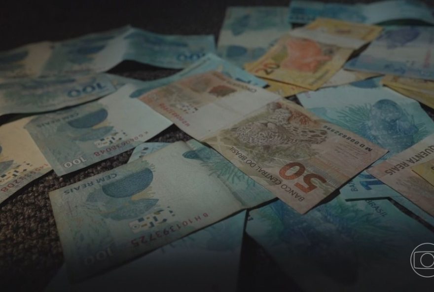 idosa-do-df-perde-r24-2122C5-mil-em-golpe3A-policia-civil-prende-grupo-criminoso-e-identifica-mais-vitimas-saiba-como-se-proteger idosa-do-df-perde-r24-2122C5-mil-em-golpe3A-policia-civil-prende-grupo-criminoso-e-identifica-mais-vitimas-saiba-como-se-proteger