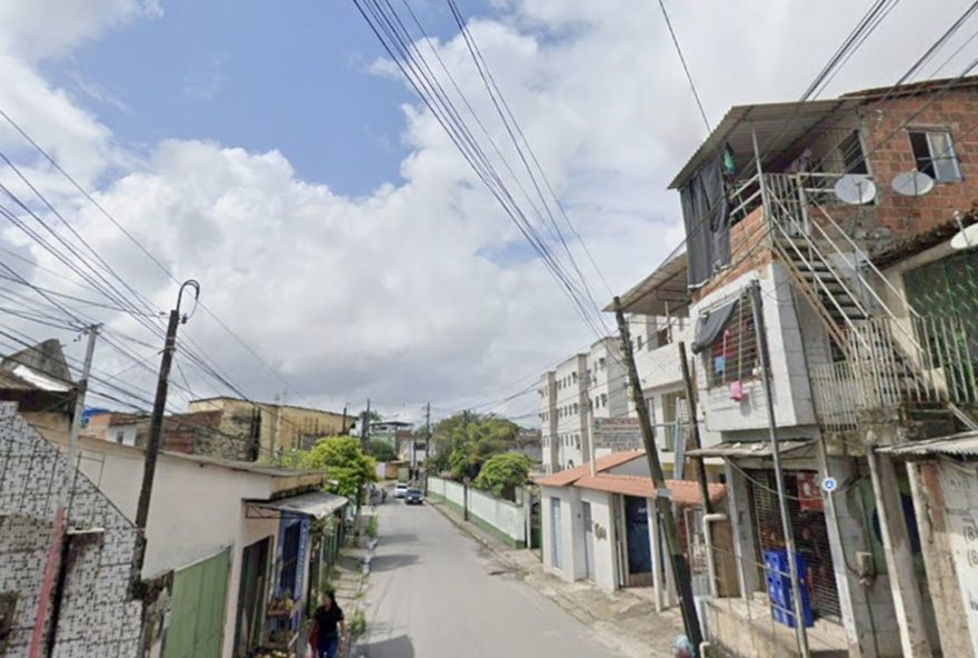 idosa-morre-atropelada-por-caminhao-e-van-colide-em-acidente-no-grande-recife