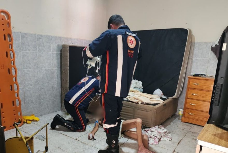 idoso-debilitado-e-resgatado-em-limeira-pela-guarda-civil-municipal idoso-debilitado-e-resgatado-em-limeira-pela-guarda-civil-municipal