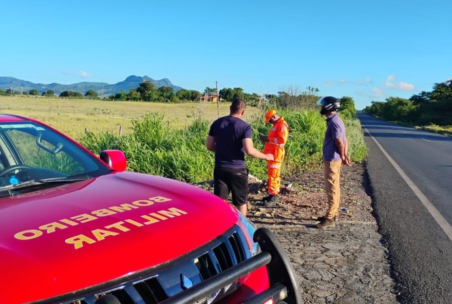 idoso-desaparecido-e-encontrado-em-mata-pela-cadela-de-estimacao3A-resgate-emocionante