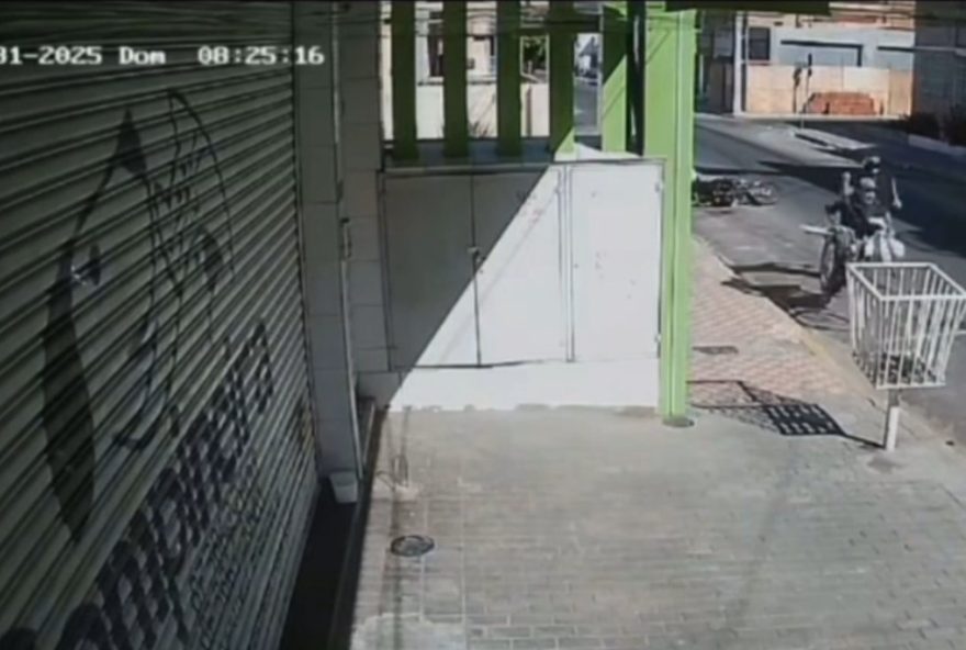 idoso-e-esfaqueado-por-motociclista-em-petrolina3A-brutalidade-choca-a-cidade