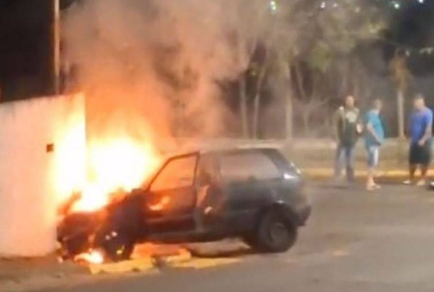 idoso-que-dirigia-carro-em-duartina-e-pegou-fogo-apos-acidente-morre-apos-6-dias-internado