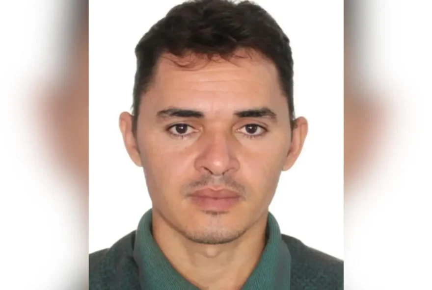 Homem que matou enteada esfaqueada e feriu a ex-mulher e os dois filhos é morto
(Foto: Reprodução/ Redes Sociais )