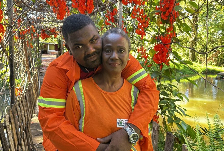 “Amor pelas plantas”: mãe e filho contam como a mesma profissão os uniu (Fotos: Luciano Magalhães)