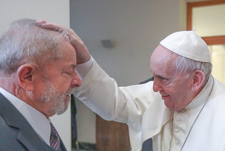 Papa Francisco defende Lula e Dilma: 