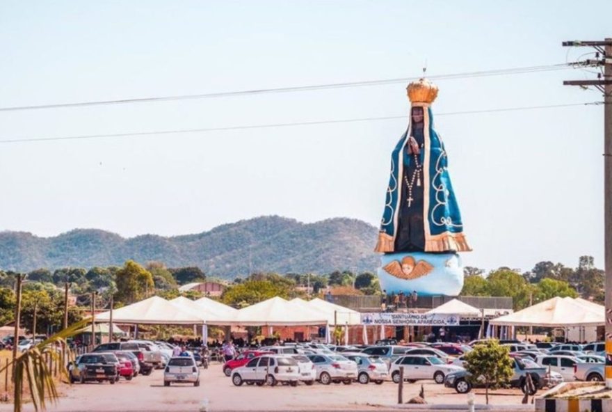 imagem-de-nossa-senhora-aparecida-em-goias3A-a-maior-do-pais-em-fibra-de-vidro