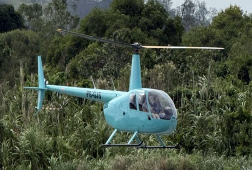 imagens-revelam-ultimos-instantes-de-helicoptero-antes-de-queda-em-guaratiba3A-tres-mortos.-aeronautica-investiga-o-acidente