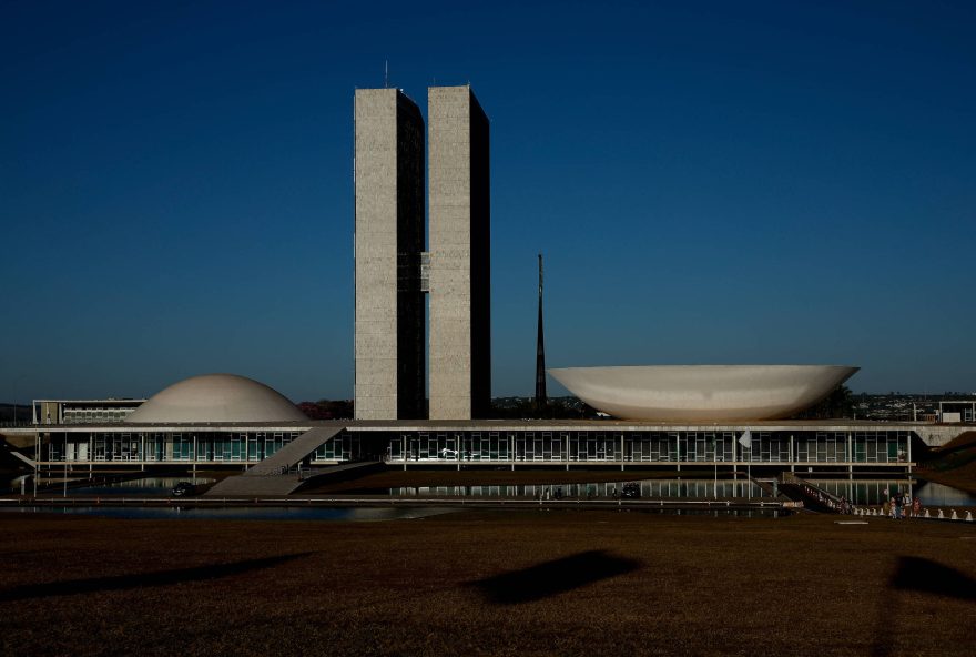 impacto-da-nova-legislacao-sobre-a-jornada-de-trabalho-na-visao-da-cni