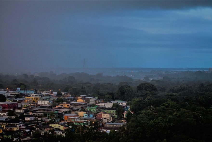 impacto-das-mudancas-climaticas-na-amazonia3A-o-que-o-aumento-de-co2-significa-para-as-populacoes-locais-e-como-mitigar-os-impactos