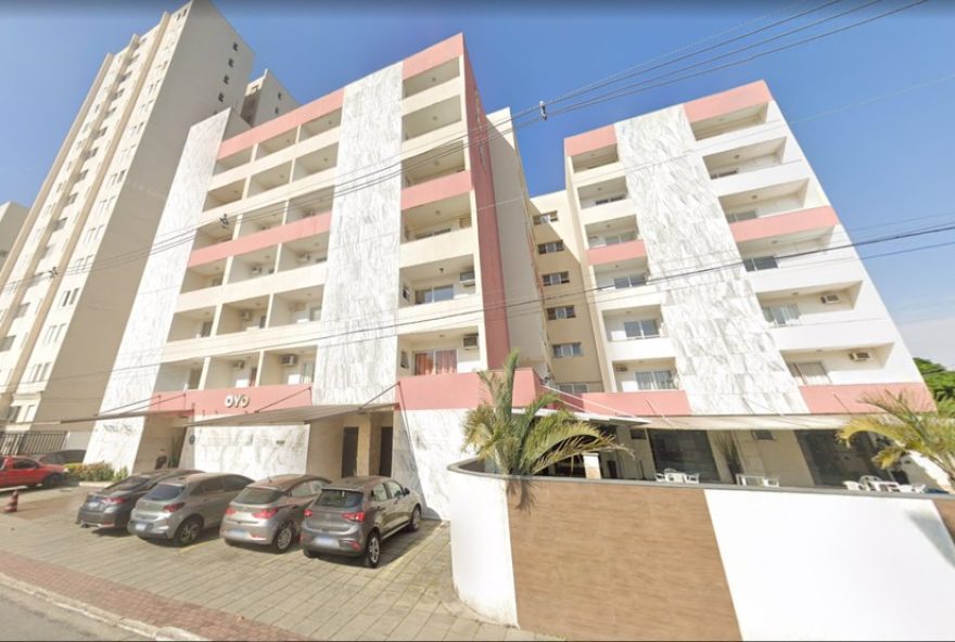 implosao-de-predio-em-sao-jose3A-drones-com-jatos-de-agua-para-minimizar-poeira implosao-de-predio-em-sao-jose3A-drones-com-jatos-de-agua-para-minimizar-poeira