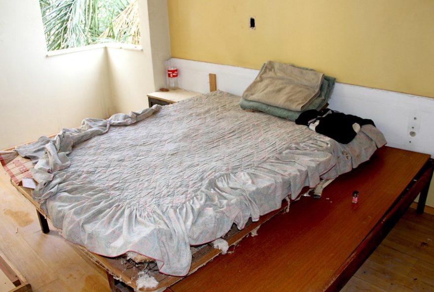 implosao-do-torre-palace3A-hotel-de-luxo-em-brasilia-sera-demolido-neste-domingo-25