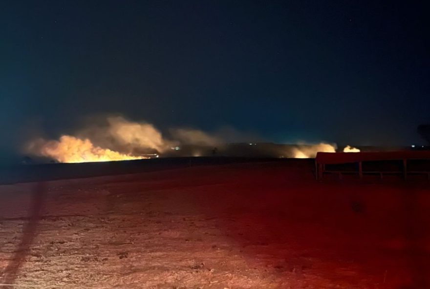incendio-em-area-de-preservacao-mobiliza-bombeiros-e-defesa-civil-em-mirante-do-paranapanema3A-chamas-atingiram-353.636-m22C-sem-vitimas
