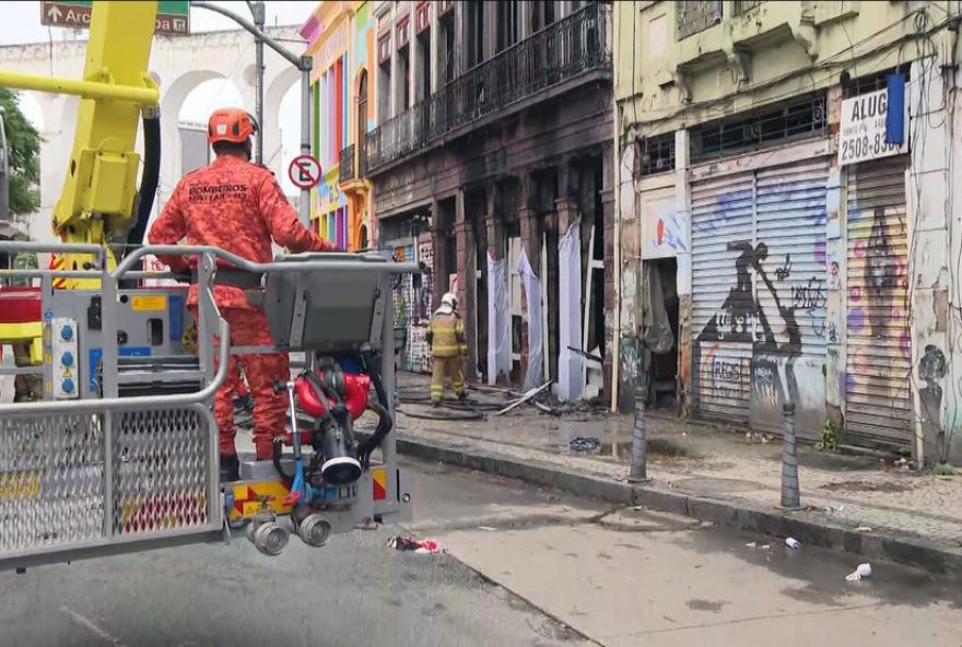 incendio-em-boate-na-lapa2C-rio-de-janeiro2C-causa-preocupacao-e-mobiliza-corpo-de-bombeiros3A-saiba-mais incendio-em-boate-na-lapa2C-rio-de-janeiro2C-causa-preocupacao-e-mobiliza-corpo-de-bombeiros3A-saiba-mais