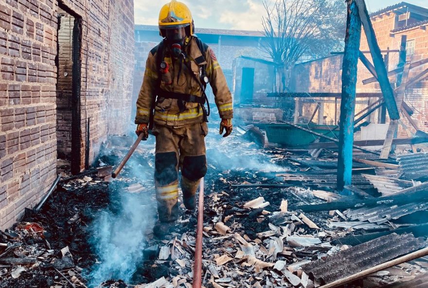 incendio-em-taquara-deixa-tragedia-e-mobiliza-doacoes3A-como-ajudar-as-familias-afetadas3F