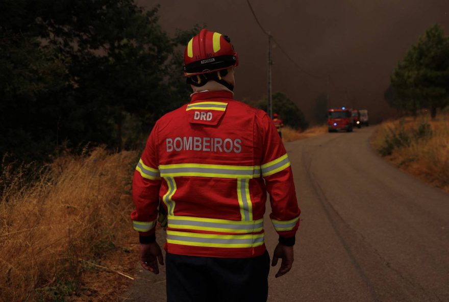 incendio-em-viseu-e-dominado-com-rapida-intervencao-dos-bombeiros