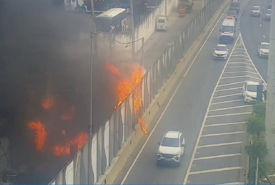 incendio-na-linha-amarela-causa-interdicao-e-congestionamentos3A-saida-5-bloqueada2C-recomenda-se-rotas-alternativas