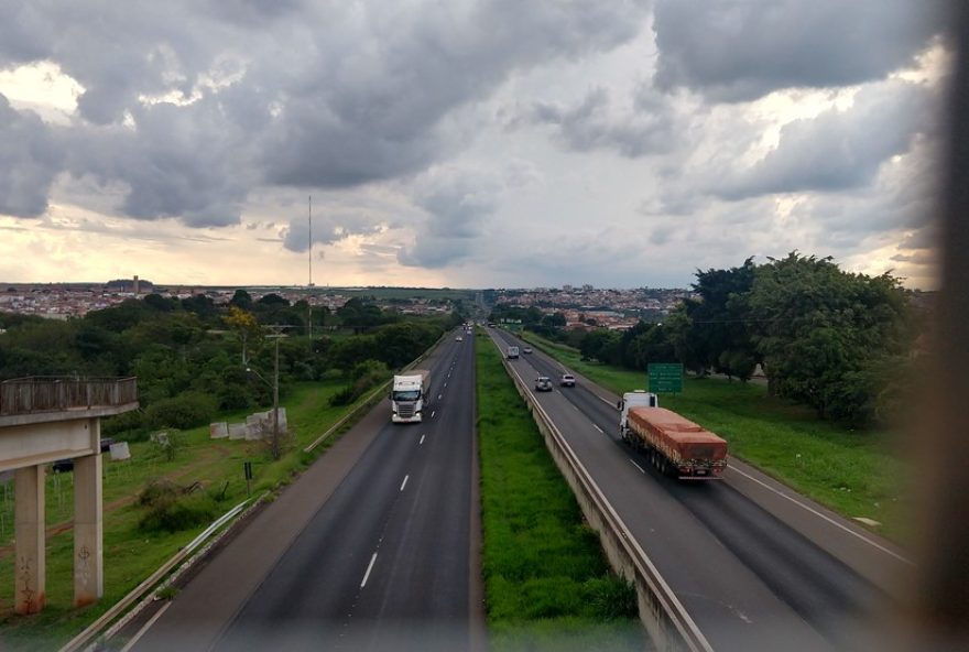 incidente-com-carro-forte-em-piracicaba-mobiliza-equipes-da-pm-na-sp-304 incidente-com-carro-forte-em-piracicaba-mobiliza-equipes-da-pm-na-sp-304