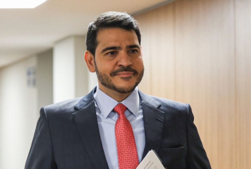 indicacao-de-jorge-messias-ao-stf-gera-polemica-em-pesquisa-de-opiniao indicacao-de-jorge-messias-ao-stf-gera-polemica-em-pesquisa-de-opiniao