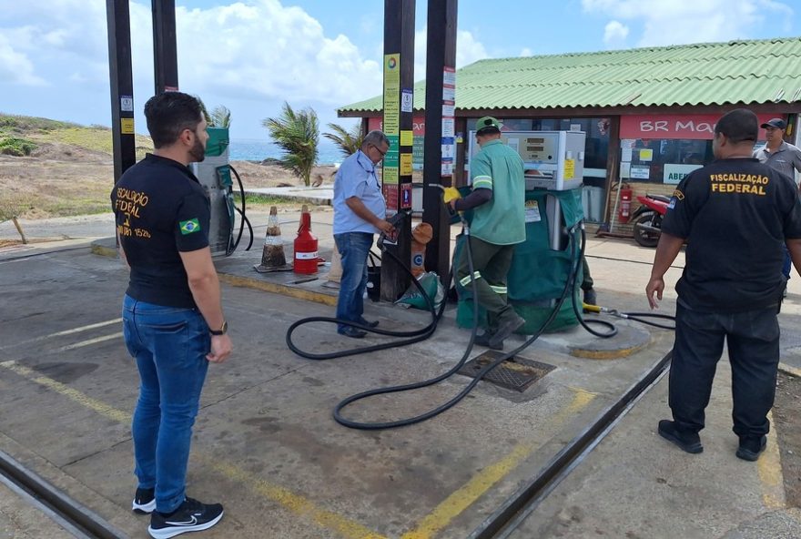 inmetro-realiza-operacao-surpresa-em-posto-de-combustivel-em-fernando-de-noronha3A-saiba-mais