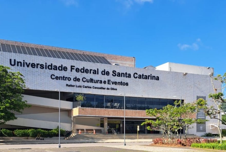 inscricoes-abertas-na-ufsc3A-vagas-por-historico-escolar-ate-1o-de-marco-garanta-sua-vaga-para-o-segundo-semestre-letivo-de-2025-em-varios-cursos-da-universidade