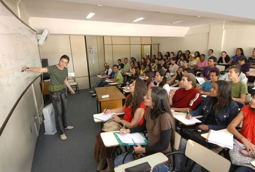 inscricoes-abertas-para-cursos-gratuitos-em-juiz-de-fora3A-preparacao-para-pism2C-enem-e-mais-participar-agora