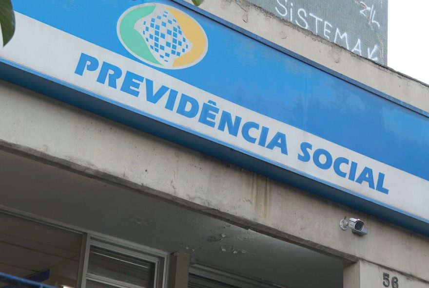 inss-inicia-pagamento-da-2a-parcela-do-13o-salario-aos-aposentados-e-pensionistas3A-confira-o-calendario-de-pagamentos-e-como-consultar