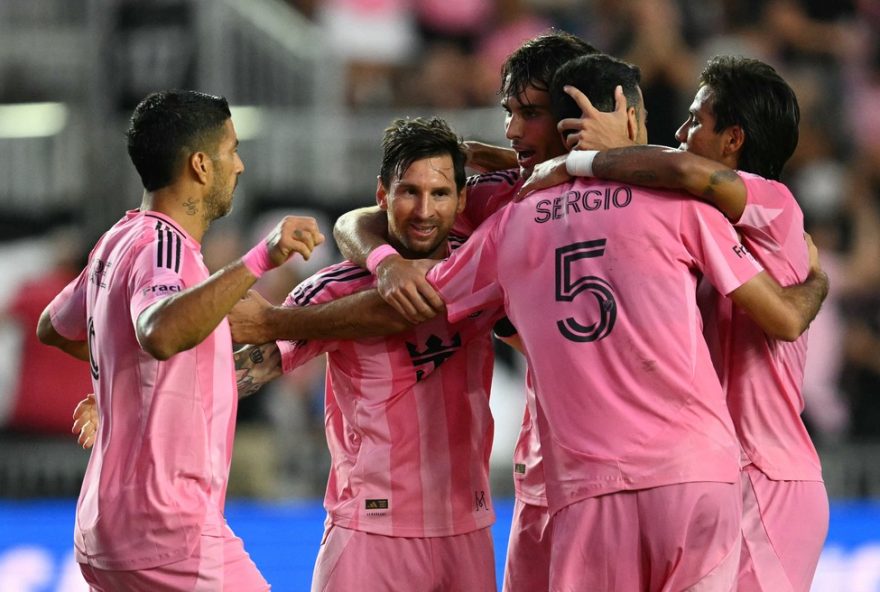 inter-miami-vence-antes-do-mundial-de-clubes-com-gols-de-messi-e-suarez