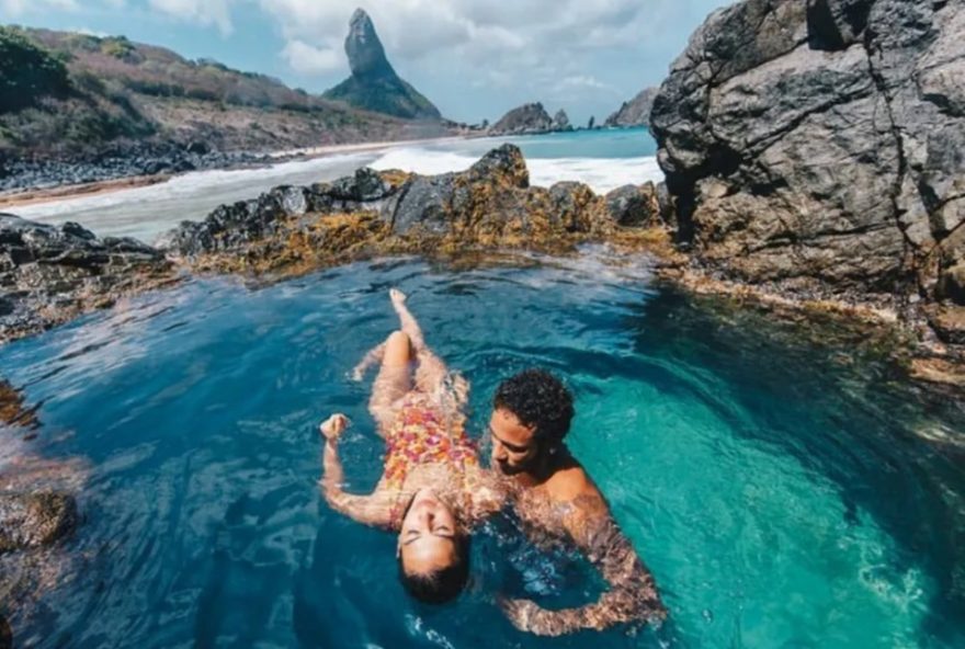 interdicao-de-piscinas-naturais-em-fernando-de-noronha3A-medidas-de-seguranca-na-praia-do-cachorro