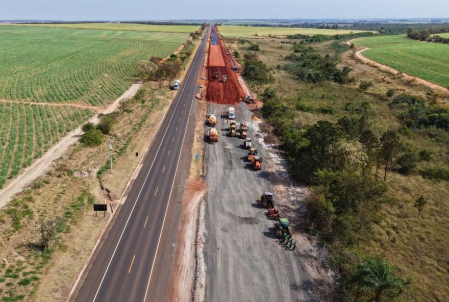 interdicao-na-rodovia-sp-284-para-obras-nesta-segunda-feira3A-horarios-e-trechos-afetados