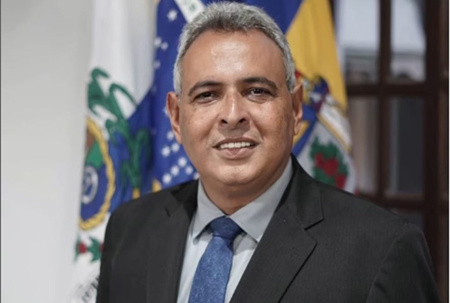 investigacao-da-morte-do-vereador-denilson-ligeirinho-choca-paty-do-alferes3A-policia-civil-atua-em-busca-de-respostas