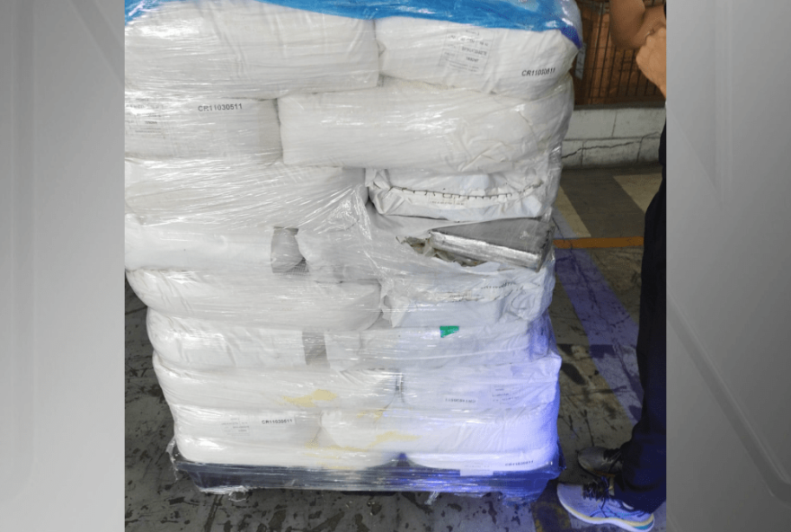 investigacao-da-pf-desmantela-contrabando-de-cocaina-no-porto-de-santos3A-mais-de-600kg-apreendidos-em-carga-de-polietileno