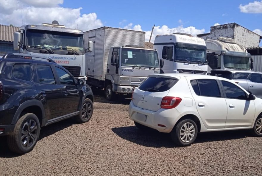 investigacao-desvenda-esquema-de-liberacao-de-carros-furtados-no-parana-com-participacao-de-policial2C-perito-e-empresario