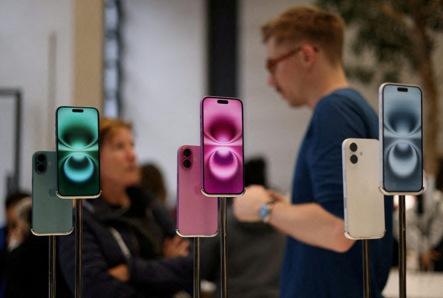 iphone-173A-novo-modelo-mais-fino-e-caro-da-apple