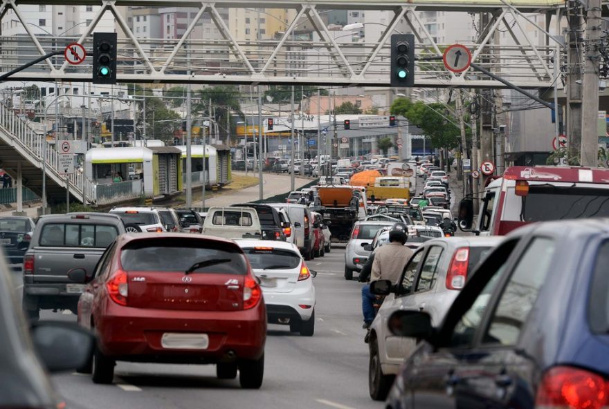 ipva-2025-em-mg3A-escala-de-vencimentos-comeca-na-proxima-semana-dicas-para-evitar-golpes-e-pagar-corretamente