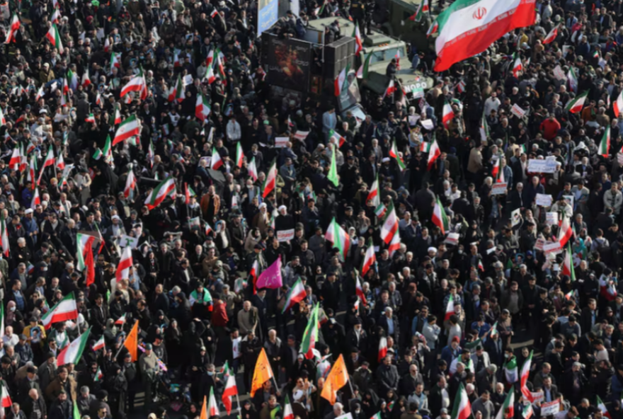 ira-promete-retaliacao-imediata-aos-eua-em-meio-a-ameacas-militares ira-promete-retaliacao-imediata-aos-eua-em-meio-a-ameacas-militares