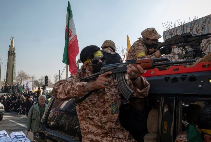 ira-rotula-exercitos-dos-paises-da-ue-como-grupos-terroristas-em-retaliacao ira-rotula-exercitos-dos-paises-da-ue-como-grupos-terroristas-em-retaliacao