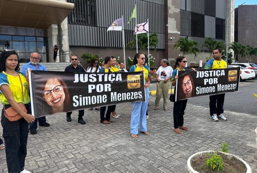 irma-de-simone-menezes-fala-sobre-expectativa-para-julgamento-de-feminicidio irma-de-simone-menezes-fala-sobre-expectativa-para-julgamento-de-feminicidio