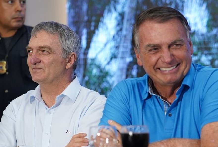 irmao-de-bolsonaro-relata-que-premio-da-mega-da-virada-foi-sacado-por-outra-pessoa irmao-de-bolsonaro-relata-que-premio-da-mega-da-virada-foi-sacado-por-outra-pessoa