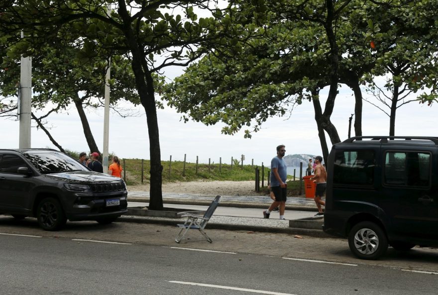 irregularidades-nas-praias-do-rio-de-janeiro3A-fiscalizacao-e-ordenamento-em-destaque