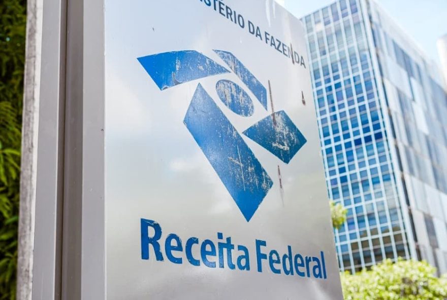 isencao-total-de-imposto-de-renda-ate-r24-5-mil-beneficia-milhoes-e-altera-regras-para-quem-ganha-acima-de-r24-50-mil isencao-total-de-imposto-de-renda-ate-r24-5-mil-beneficia-milhoes-e-altera-regras-para-quem-ganha-acima-de-r24-50-mil