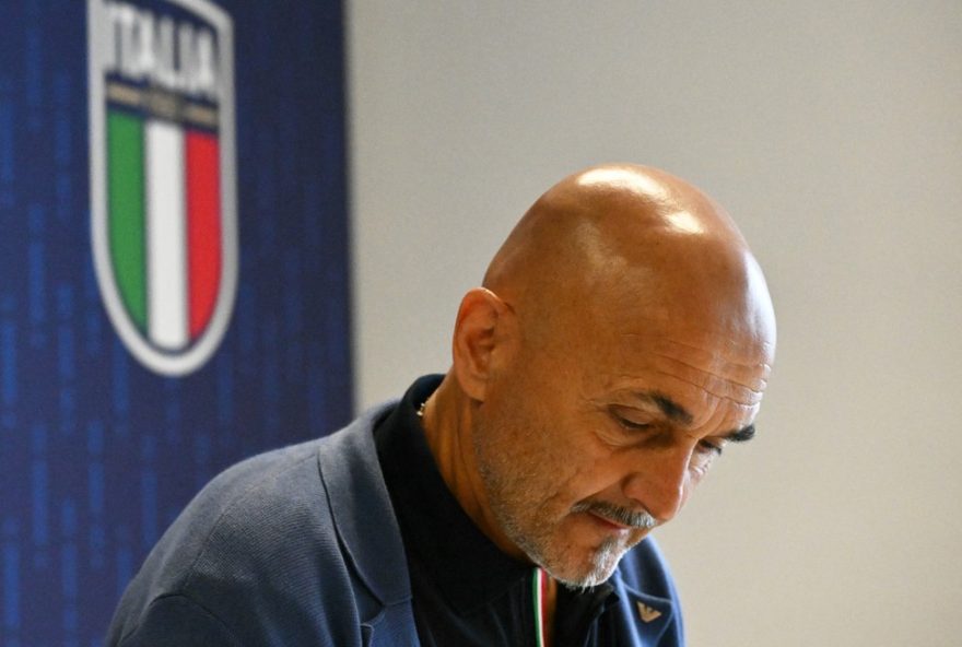italia-demite-luciano-spalletti-apos-derrota3B-novo-tecnico-sera-anunciado.09gpioselectionmode3Aprova_de_vida2Ccomprovacao_movimentacao2Cefetivacao_documento
