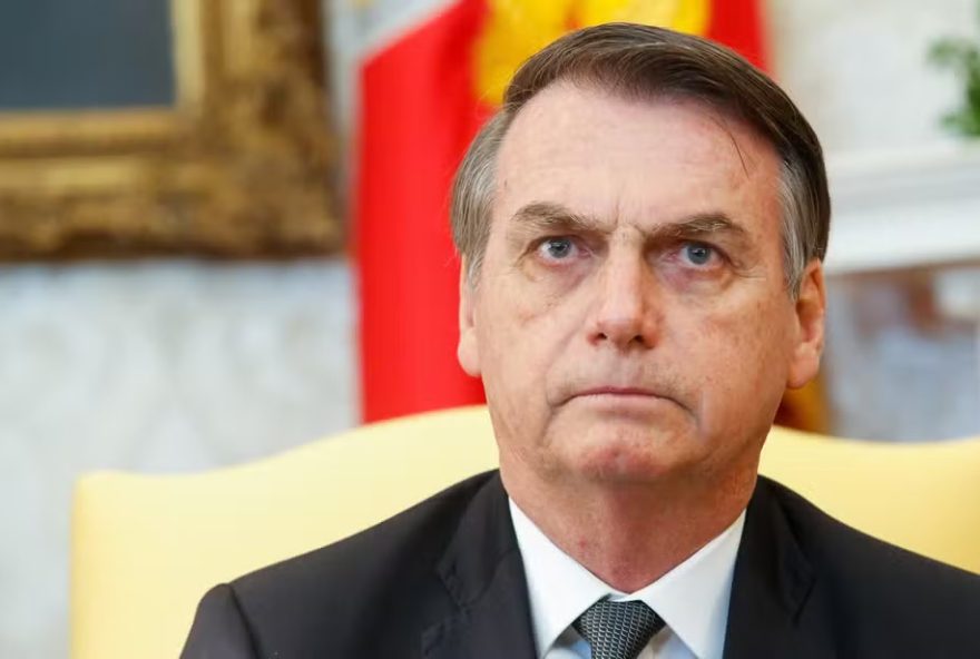 jair-bolsonaro-e-hospitalizado-com-anemia2C-passa-por-cirurgia-e-recebe-alta-no-mesmo-dia