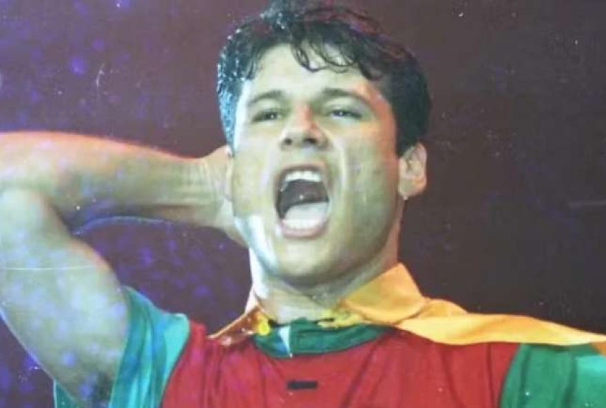 jaqueta-de-dinho-dos-mamonas-assassinas-permanece-intacta-apos-30-anos3A-descubra-o-novo-projeto-de-homenagem-e-sustentabilidade jaqueta-de-dinho-dos-mamonas-assassinas-permanece-intacta-apos-30-anos3A-descubra-o-novo-projeto-de-homenagem-e-sustentabilidade