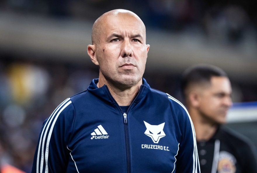 jardim-destaca-superacao-do-cruzeiro-frente-ao-bragantino-e-revela-estrategias-para-virada3A-confira