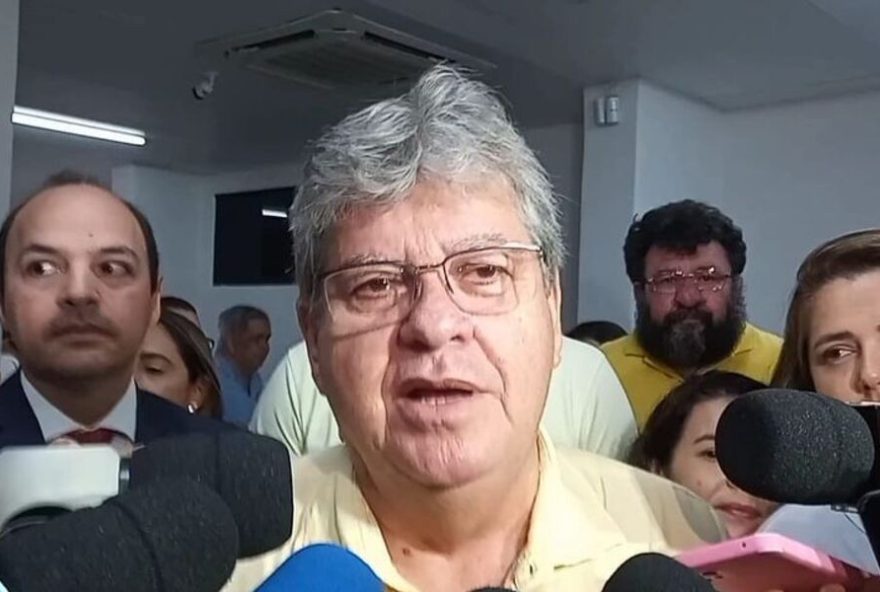joao-azevedo-critica-pec-colocada-em-votacao-por-hugo-motta