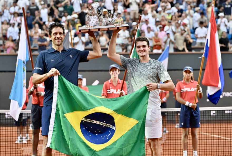 joao-fonseca-volta-ao-top-200-da-atp-com-500-pontos-no-ranking-de-duplas joao-fonseca-volta-ao-top-200-da-atp-com-500-pontos-no-ranking-de-duplas